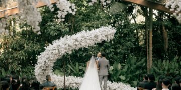 10 Elegant Wedding Ceremony Aisle Ideas To Wow Your Guests