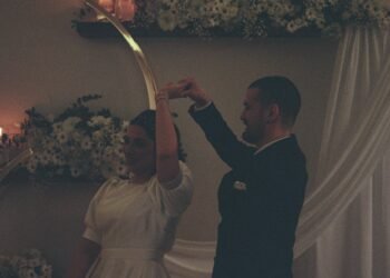 10 Fun Wedding Activities Your Guests Will Actually Love