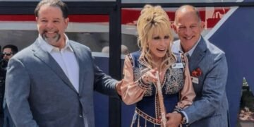 Dolly Parton’s Final Public Appearance Was At Her Tennessee Travel Stop