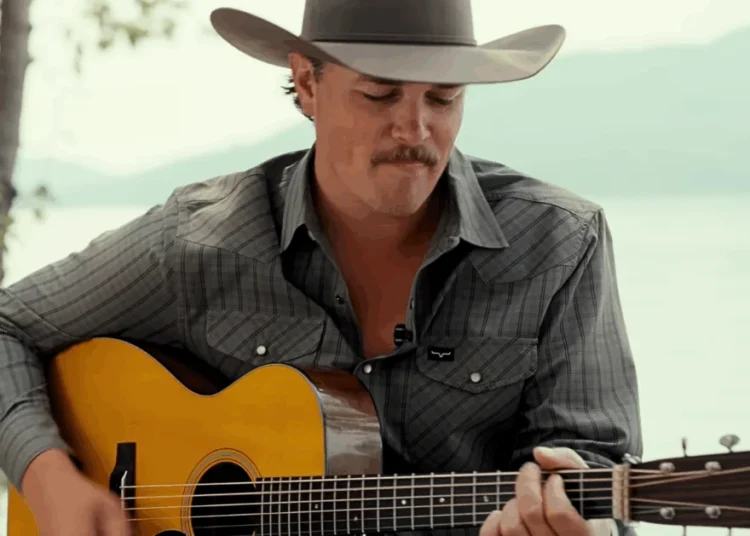 Zach Top Gives Fans An Acoustic Preview Of His New Song “Good Girls & Cowgirls”