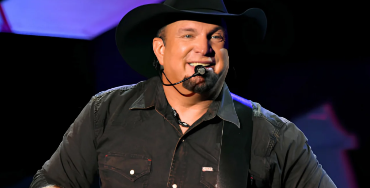 Garth Brooks Reveals Third Stop On Arena Tour – Fans Finally Know Where He’s Headed Next