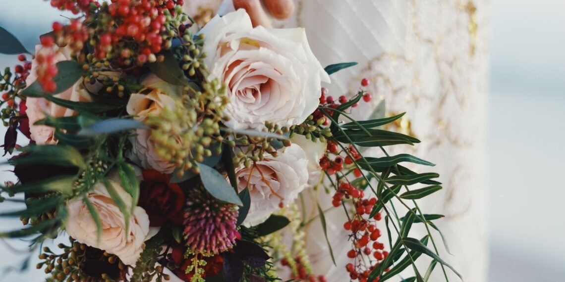 10 Romantic Wedding Bouquet Ideas Every Bride Will Love