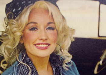 Nashville Airport Could Be Renamed After Dolly Parton