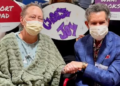 Cancer Patient’s Dream Comes True As Randy Travis Surprises Her In Hospital