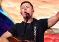 Scotty McCreery Leaves Fans In Awe With “The Old Rugged Cross”
