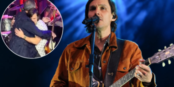 Vince Gill Surprises Charlie Worsham With Invitation To Join The Grand Ole Opry