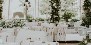 10 Elegant Wedding Reception Entrance Ideas Guests Will Never Forget
