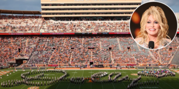 Tennessee Volunteers Fans Deliver Beautiful Tribute To Dolly Parton