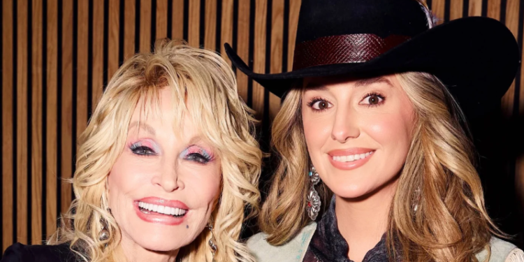 Lainey Wilson Reveals The Marriage Lesson Dolly Parton Taught Her