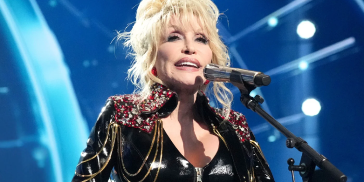Dolly Parton Will Not Have a Public Memorial Service — Her Manager Explains Why