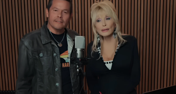 Dolly Parton Wins Posthumous Dove Award for Her Final Co-Written Song
