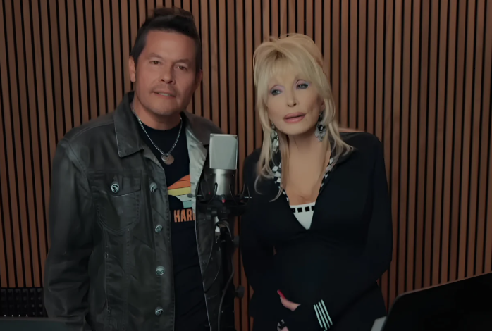 Dolly Parton Wins Posthumous Dove Award for Her Final Co-Written Song