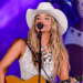 Lainey Wilson Teases New Song “Kinda Love It” Coming Friday